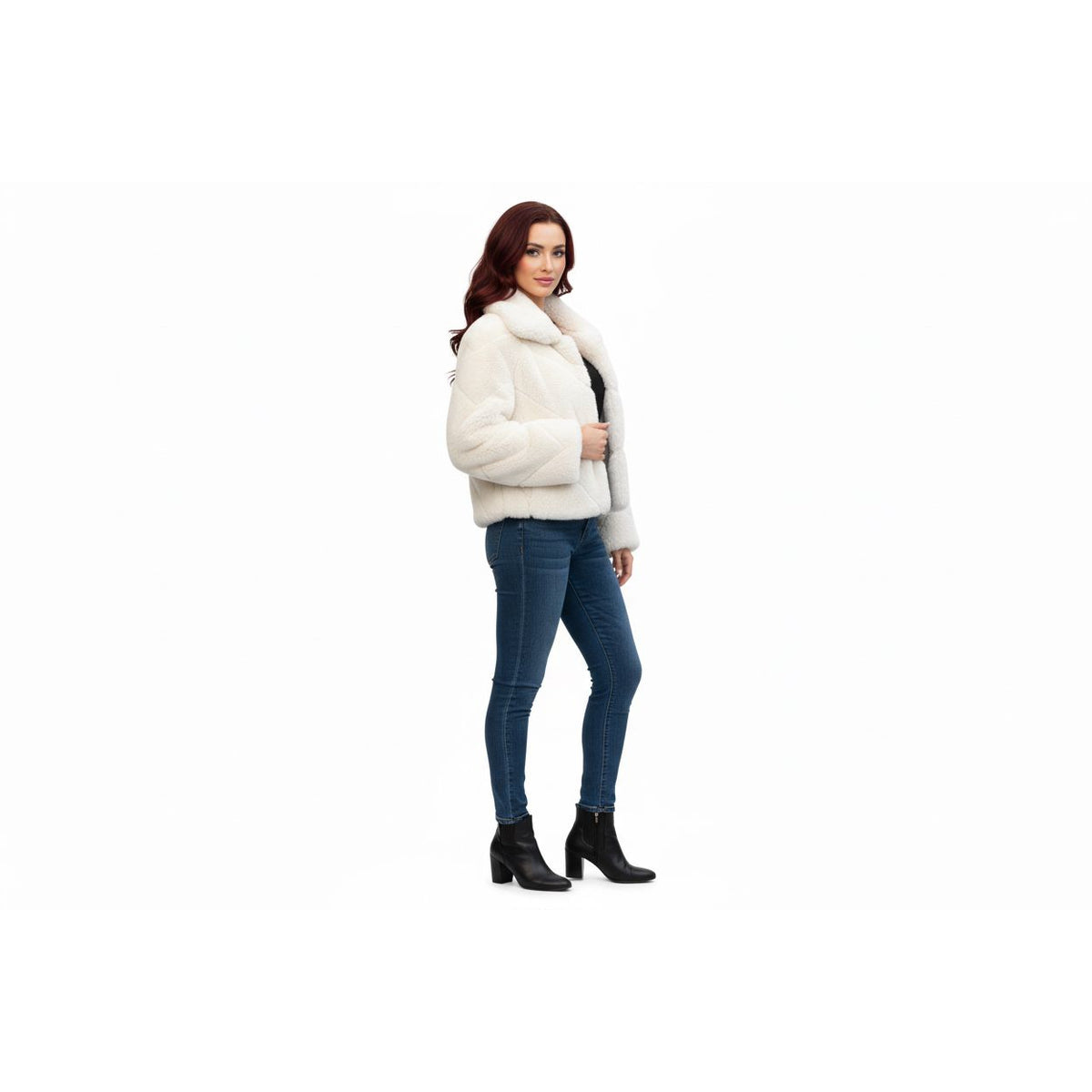 BCBGMAXAZRIA Women's Short Faux Fur Jacket