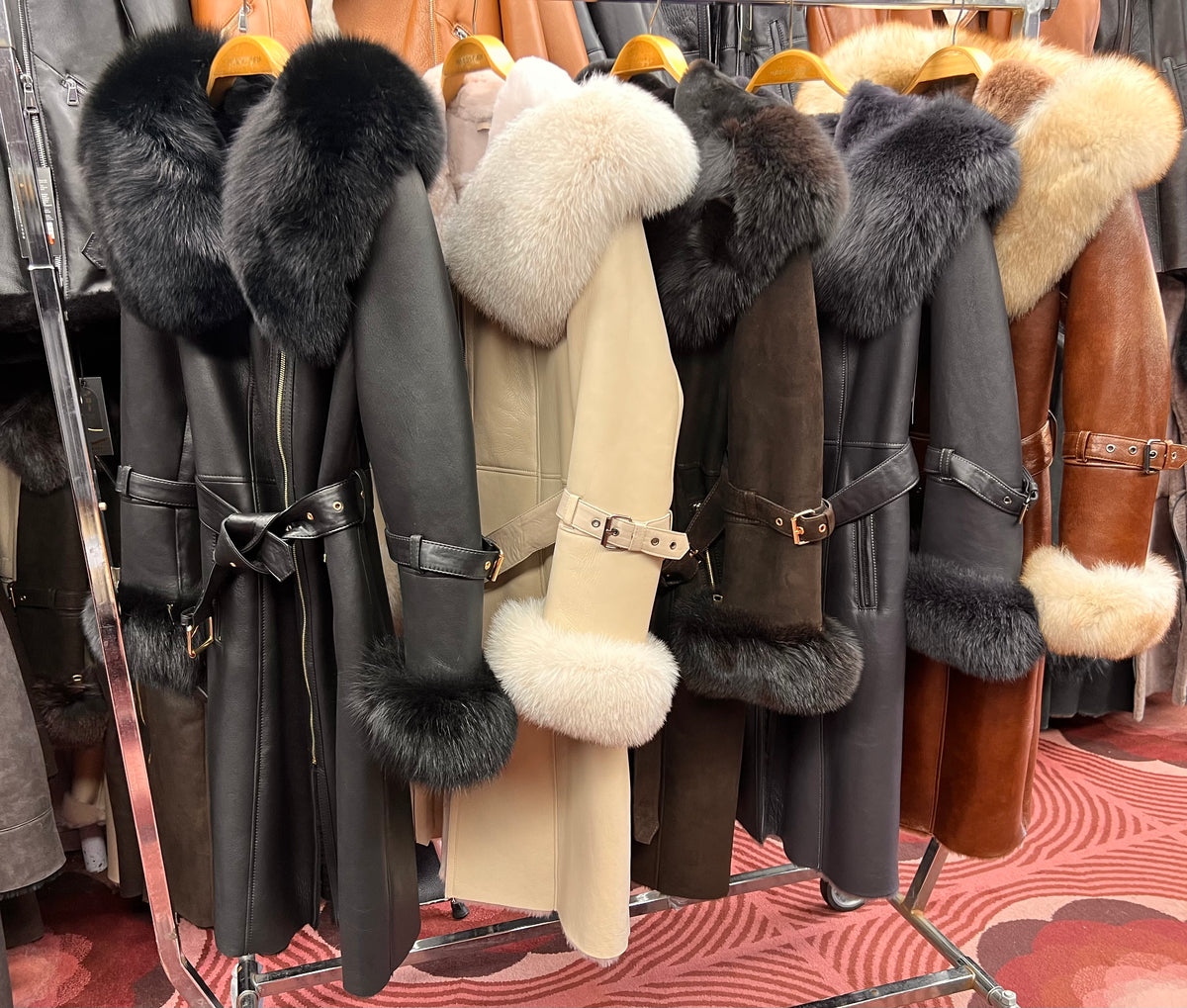 DODICI Women's Sheepskin Shearling coat with Fox Trim